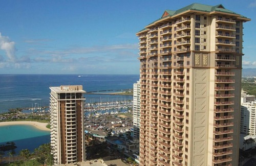 Waikiki House | Grand Waikikian – 2 Bedroom Penthouse OceanView