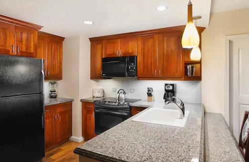 Waikiki Condo | Grand Waikikian, a Hilton Grand Vacations Club - 2 Bedroom