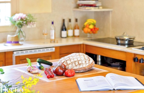 Le Puy-Sainte-Reparade House | Grande Bastide | Domaine Tour Campanets