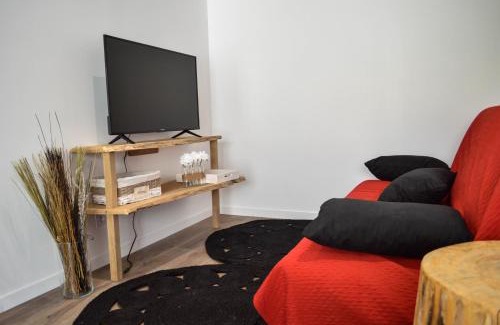 La Rochette Bed & Breakfast | Grande Chambre d'hôte Les Chats-Pîtres