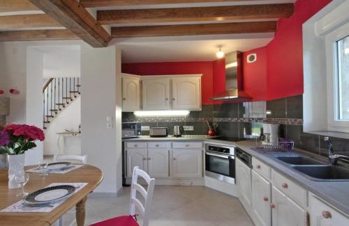 Saint-Denis-de-Villenette House | Grande maison familiale avec jardin et WIFI - FR-1-497-115