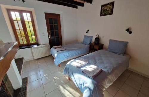 La Saulsotte House | Grande Maison à la Campagne