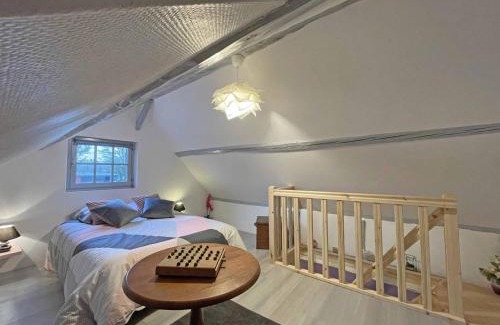 La Gonfriere Apartment | Grande Maison avec Jardin, Animaux Acceptés, WiFi inclus - FR-1-497-182