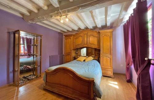 La Gonfriere Apartment | Grande Maison avec Jardin, Animaux Acceptés, WiFi inclus - FR-1-497-182