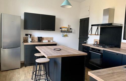 La Mothe-Achard House | Grande maison de ville