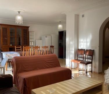 Maisons-Alfort Villa | Grande Maison proche de centre de Paris