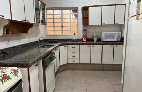 Araraquara House | Grandma Loy's House