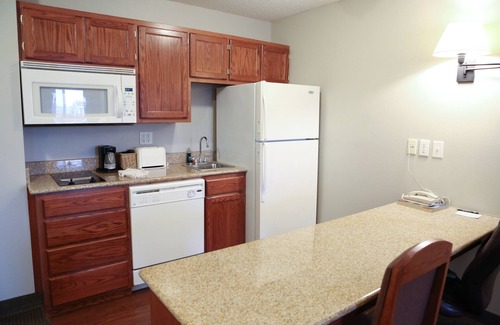 Perham Hotel | GrandStay Hotel & Suites Perham