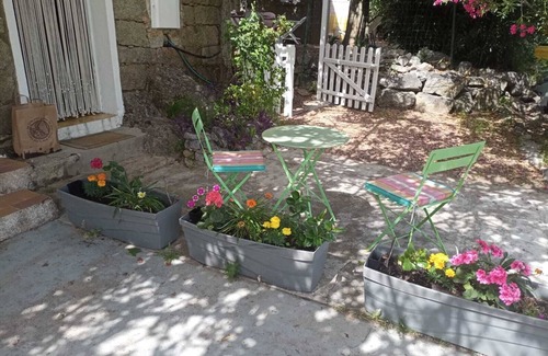 Arca House | Granite traditional house with big raised and shaded garden - Porto Vecchio