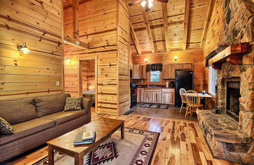Logan Cabin | Grant's Escape - Couples Cabin in Hocking Hills