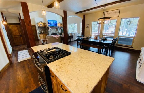 Fir Grove Estates Apartment | Grassy Lane Lodge .