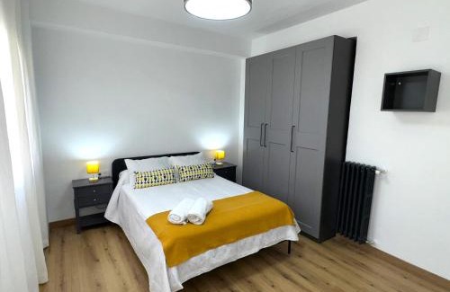 Figares Apartment | GRAZARIEs -Piso Céntrico Granada-