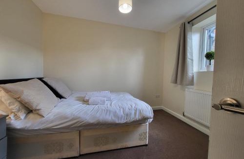 Tooting Apartment | Great Apartment Next To Tooting Bec Tube Station!