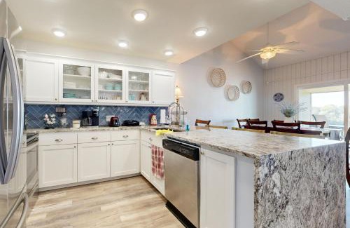 Point Venture House | Great Cove Lodge