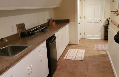 Grant Cottage | Great family cottage on quiet Hess Lake