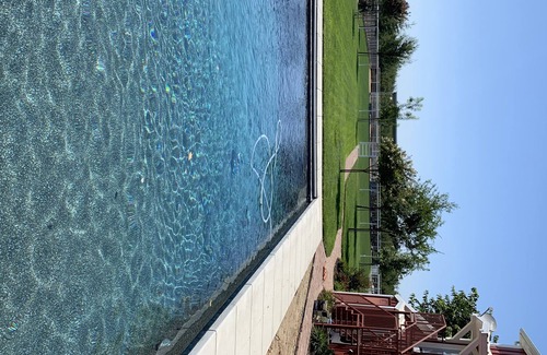 Stanislaus County House | Great for traveling nurses ! You will not be disappointed with your lodging .
