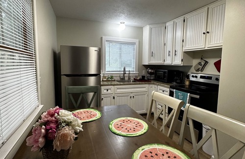 Grand Haven Apartment | Great Grand Haven location & pet-friendly too!