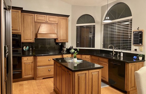 Hamilton Garden Lakes House | Great Home Close to All of the Spring Eventsn