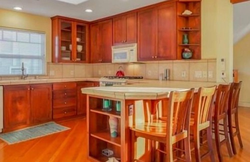 Seabright House | Great location Close to Ocean on a quiet one way street leads to Seabright Beach