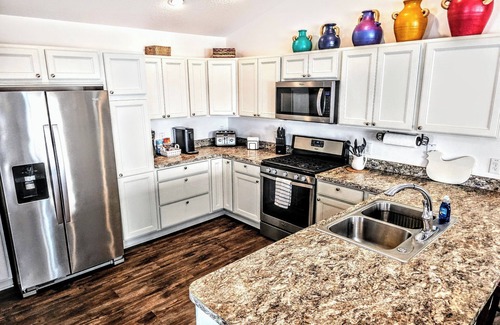 Wildwood House | Great location in the villages! 2 King size beds