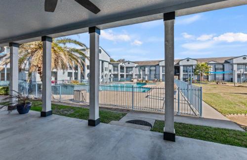 El Lago House | Great Location next to Kema, NASA, Ocean, Houston