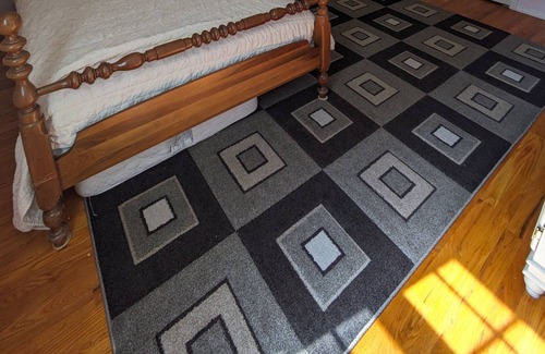 Saint Marys  Saint Joseph County House | Great location to enjoy Notre Dame, South Bend, Mishawaka area attractions.