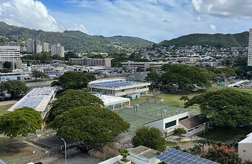 Kalihi - Palama Condo | Great Location to the hospitals: 2 bed 1 bath Fully furnished.