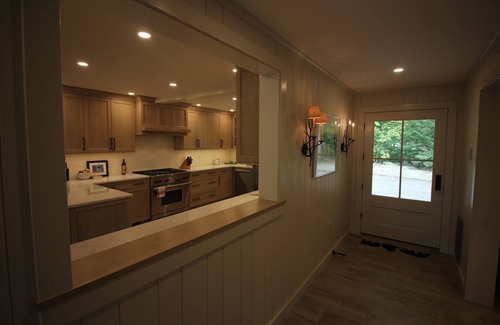 Stratton Mountain House | Great location!Walk to trail 3 min.President 10% discount cfm by Dec, 5 day min.