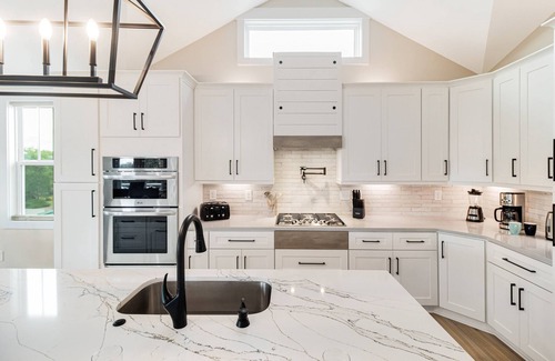 Yaupon Beach House | Great Ocean Views - Saltwater Pool - Elevator - 40A EV Charger - Mins to Beach, Shops and food