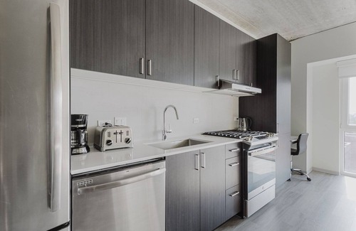 Old Town Apartment | Great Old Town 1BR Gym, W/D, Lounge & A/C, by Blueground