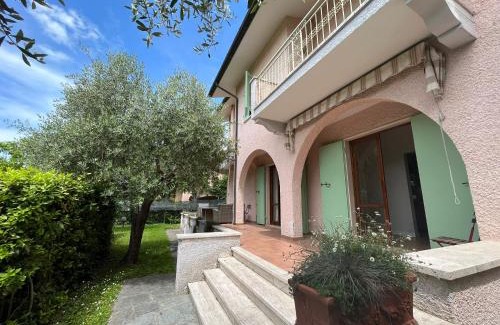Marina di Pietrasanta Villa | GREAT PRIVATE VILLA for family beach holidays and cultural outings near Forte dei Marmi RECOMMENDED