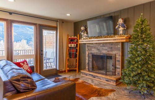 Poncha Springs House | Great Salida Getaway - 20 minutes to Monarch with Spa & Gameroom