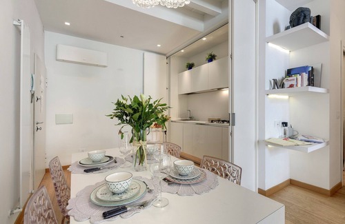 Santa Croce Apartment | GREAT STYLISH DESIGN 5 STARS IN THE OLD CENTER -