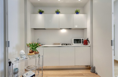 Santa Croce Apartment | GREAT STYLISH DESIGN 5 STARS IN THE OLD CENTER -