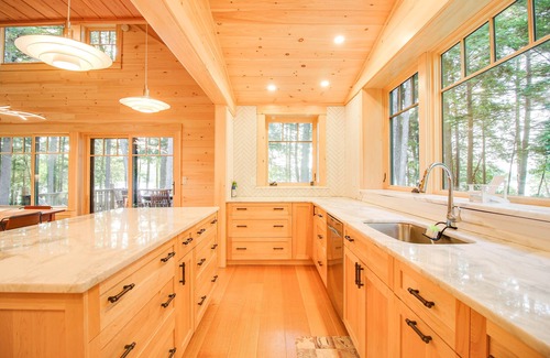 Ellsworth House | Green Lake 4 bedroom vacation house near Acadia & Ellsworth