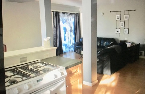 Green Lake Apartment | Green Lake VIEW 2 Bed 1 Bath Modern Apt, Fam Friendly, Cook's Kitchen, Laundry +