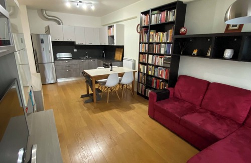 Aurelio Apartment | Green park apartment