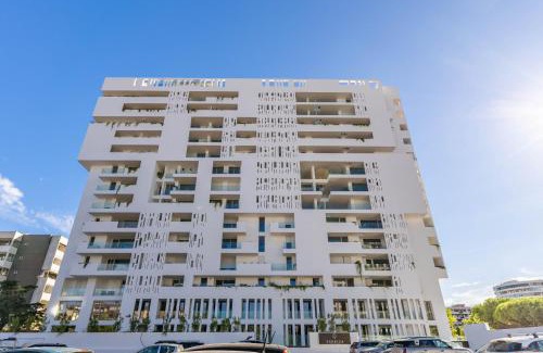 Municipio 2 Apartment | Green Park Poggiofranco -Luxury Apartment-