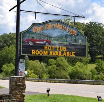Nashville Hotel | Green Valley Motor Lodge
