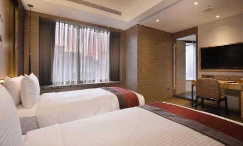 Zhongshan Hotel | Green World Grand NanJing