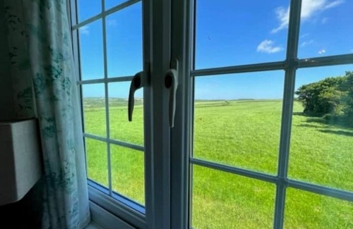 Woolfardisworthy Apartment | Greenfinch at Moorhead Country Holidays