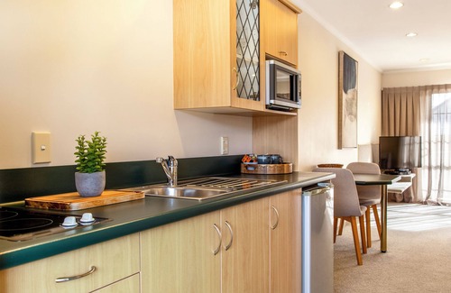 Greenlane - Ellerslie Hotel | Greenlane Manor Motel