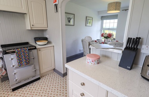 Windermere Cottage | GREENSTYLES, pet friendly, with open fire in Bowness-On-Windermere