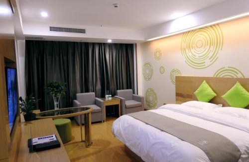 Feidong County Hotel | GreenTree Inn Hefei Feidong New District Huishang City Express Hotel