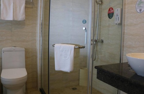 Haimen Hotel | GreenTree Inn Nantong Haimen Bus Statian Shell Hotel