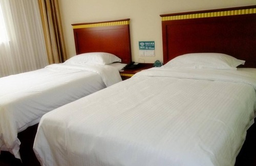 Haimen Hotel | GreenTree Inn Nantong Haimen Bus Statian Shell Hotel