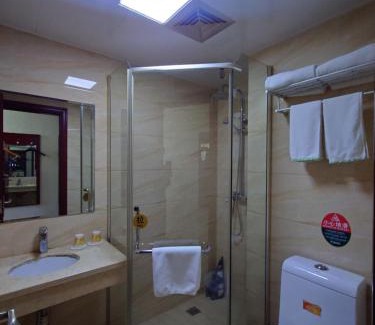 Pudong Hotel | GreenTree Inn Shell Hotel Shanghai Waigaoqiao Free Trade Zone North Subway Station Branch