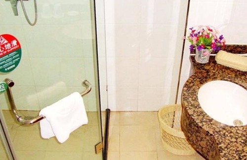 Qiaodong District Hotel | GreenTree Inn ZhangJiaKou Qiaoxi District WuYi East Street JianXing Express Hotel