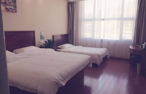 Qiaodong District Hotel | GreenTree Inn ZhangJiaKou Qiaoxi District WuYi East Street JianXing Express Hotel