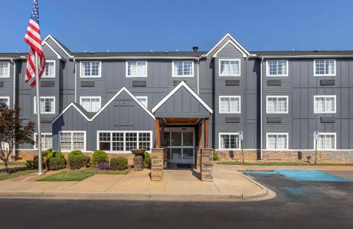 Greenville - Spartanburg Hotel | Greenville Pelham Inn by IHG